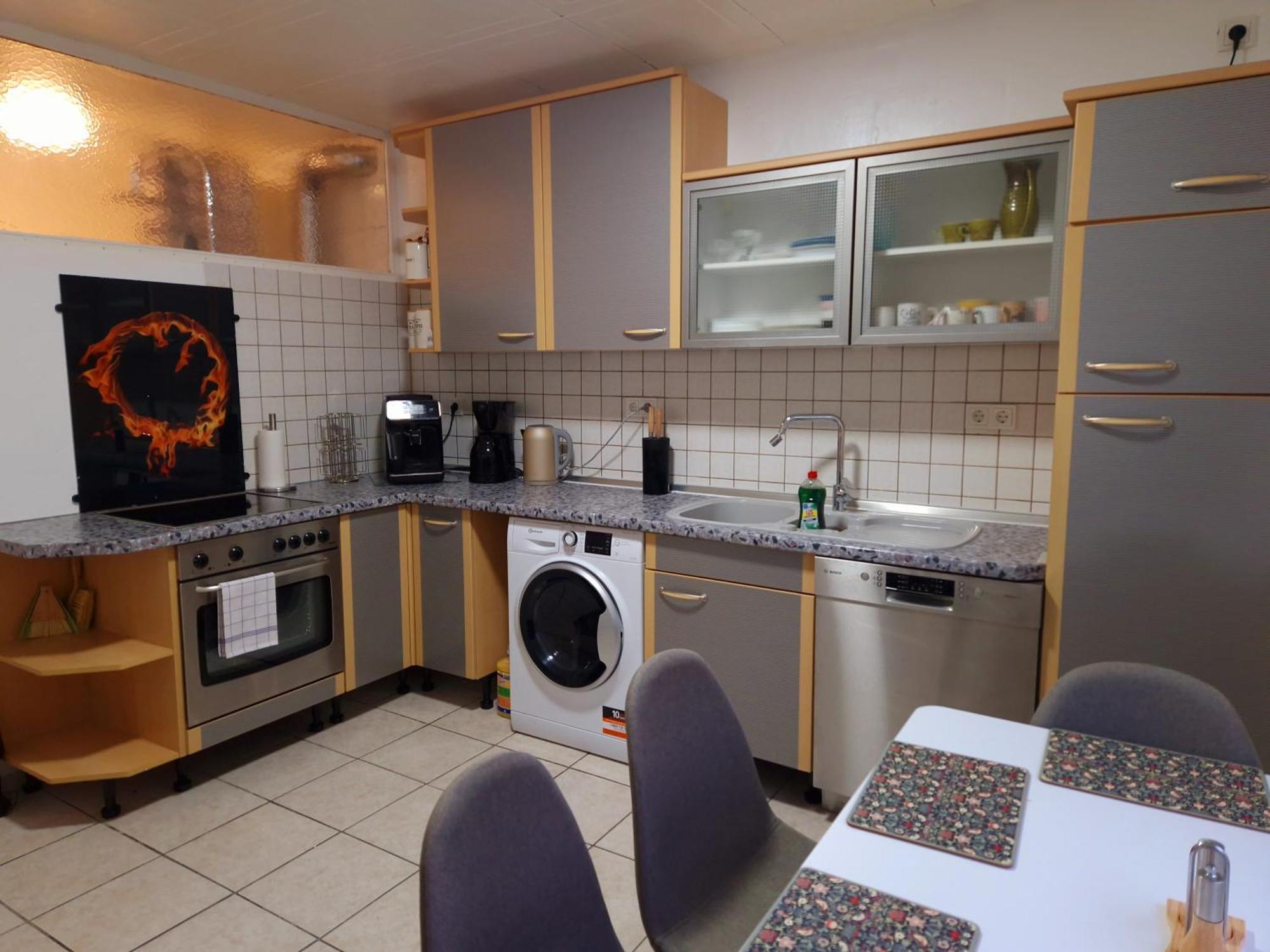 Saarzauber Apartments Ferienwohnung Саарбрюкен Екстериор снимка